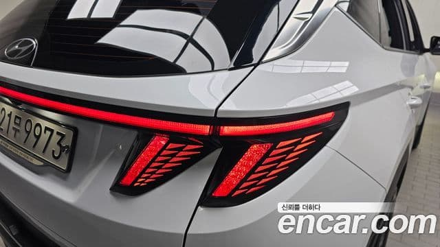 Hyundai Tucson Hybrid 2021 — ფოტო 19/30