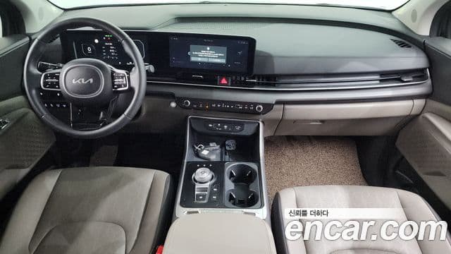 Kia Carnival 2024 — Şəkil 7/20