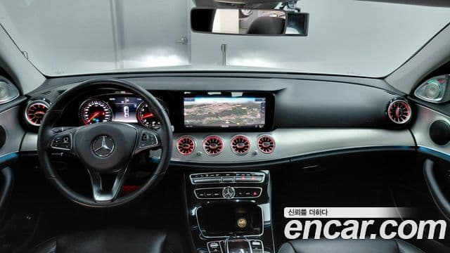 Mercedes-Benz E-Class 2018 — Şəkil 6/19