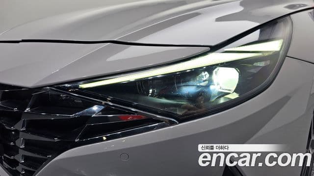 Hyundai The New Avante Hybrid 2020 — ფოტო 28/31