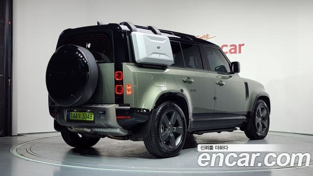 Land Rover Defender 2025 — Şəkil 1/20