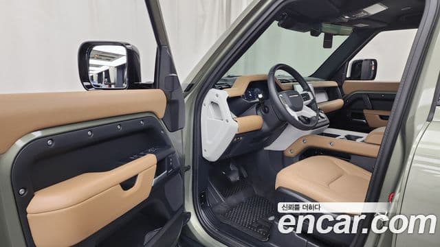 Land Rover Defender 2025 — Şəkil 9/20