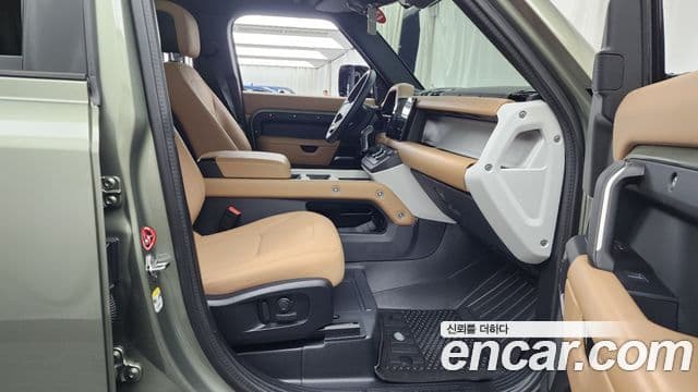 Land Rover Defender 2025 — Şəkil 11/20