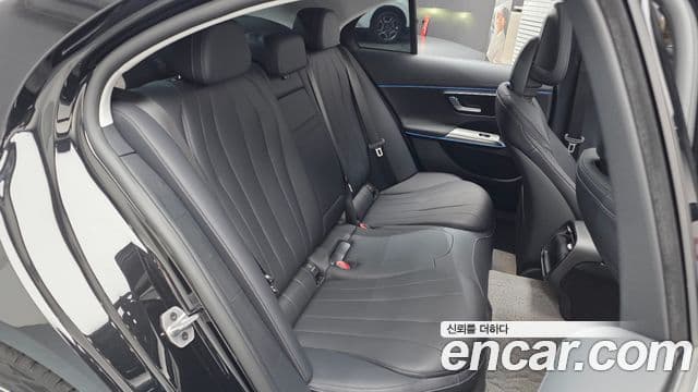 Mercedes-Benz E-Class 2025 — Şəkil 12/20