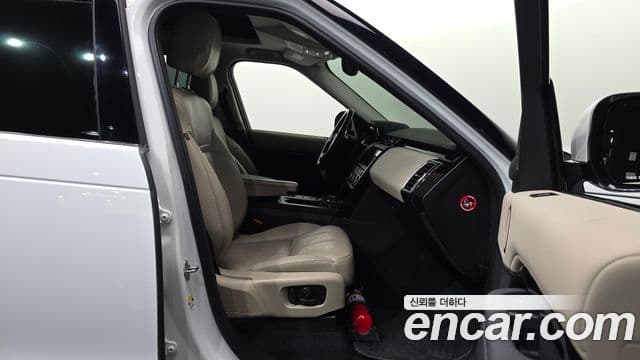 Land Rover Discovery 5 2018 — ფოტო 11/20