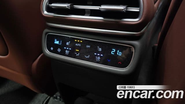 Genesis GV80 2024 — ფოტო 18/20