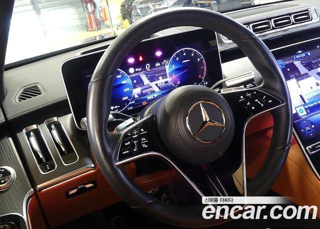 Mercedes-Benz S-Class 2023 — Фото 12/20