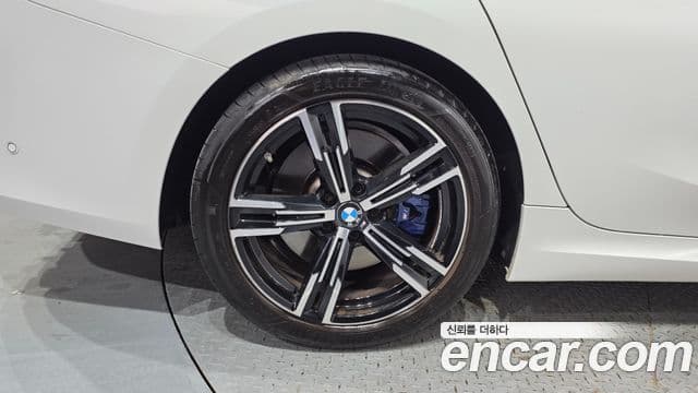 BMW 3 Series 2022 — Şəkil 5/20