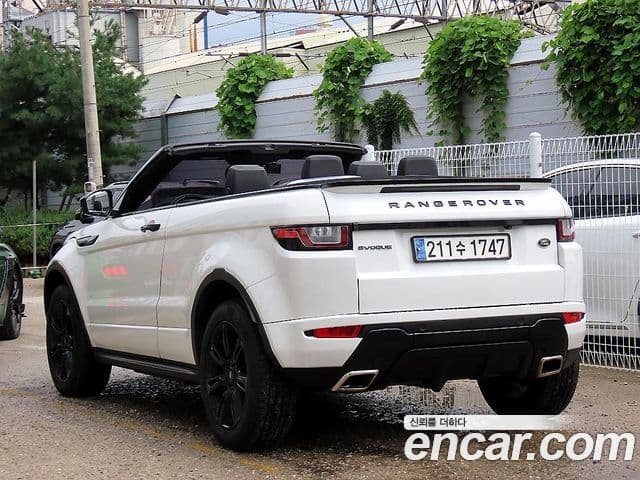 Land Rover Range Rover Evoque 2018 — Şəkil 10/20
