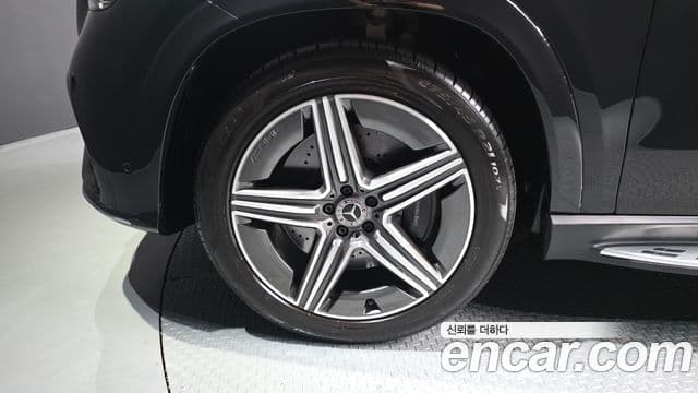 Mercedes-Benz GLE-Class 2023 — фото 5 из 20