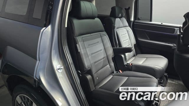 Hyundai Santa Fe 2024 — ფოტო 11/20