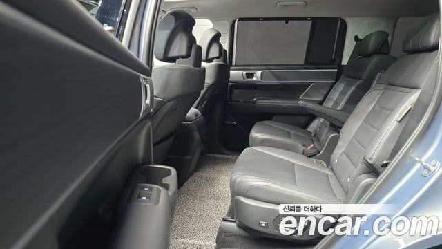 Hyundai Santa Fe 2024 — фото 12 из 20