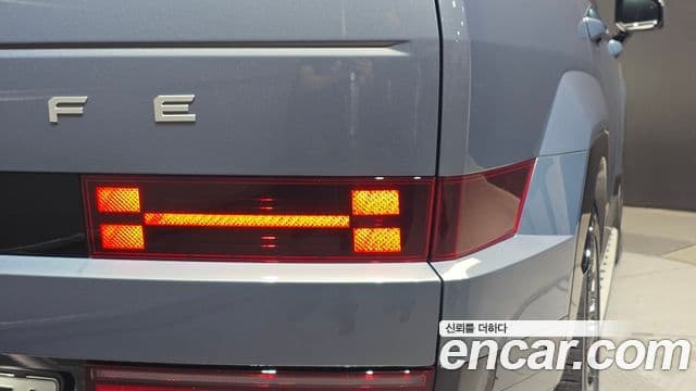 Hyundai Santa Fe 2024 — Photo 5/30
