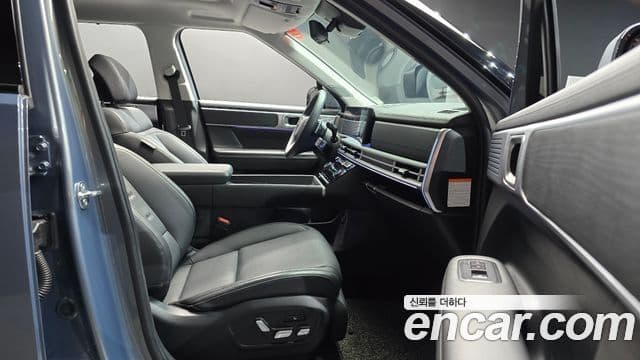Hyundai Santa Fe 2024 — Photo 1/30