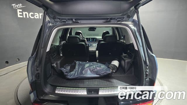 Hyundai Santa Fe 2024 — Photo 25/30