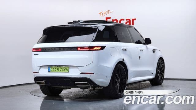 Land Rover Range Rover Sport 2025 — ფოტო 2/20