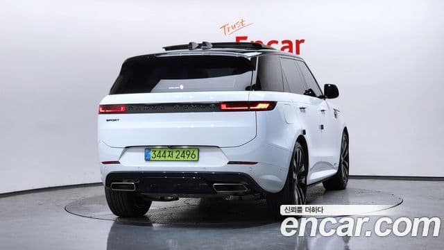 Land Rover Range Rover Sport 2025 — ფოტო 4/20