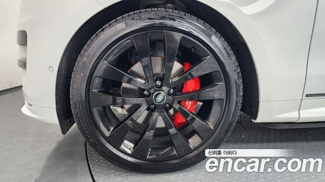 Land Rover Range Rover Sport 2025 — ფოტო 5/20