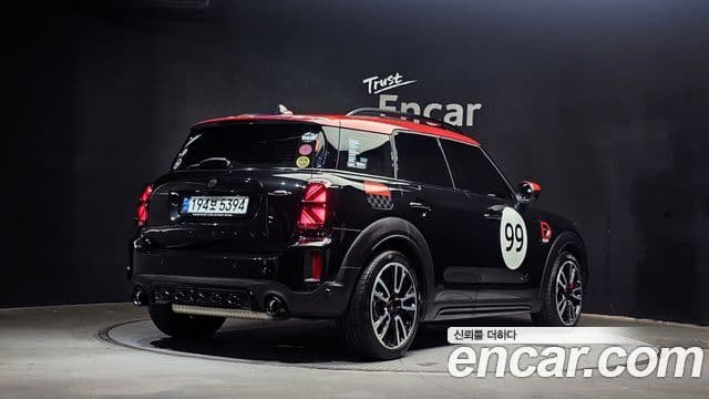 Mini Cooper S Countryman 2023 — ფოტო 2/20