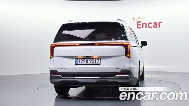 Kia Carnival 2024 — Фото 4/20