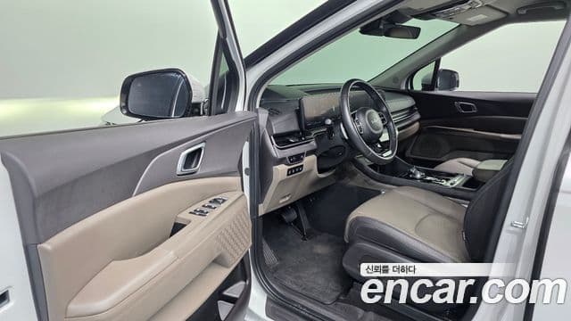 Kia Carnival 2024 — Фото 10/20