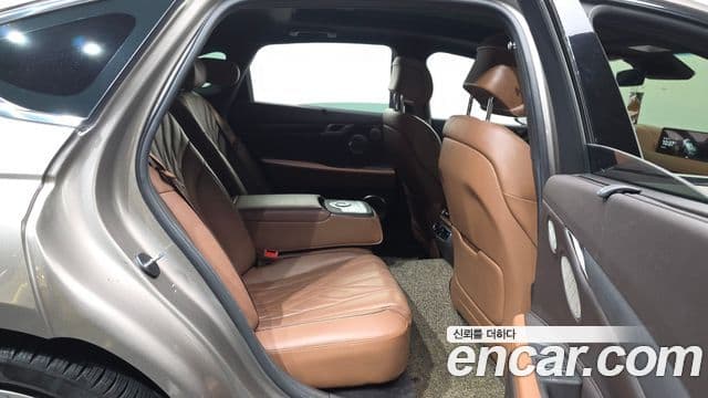 Genesis Electrified G80 2020 — ფოტო 13/20