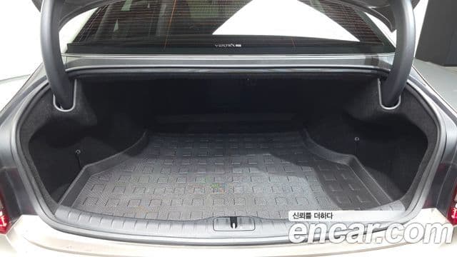 Genesis G80 2020 — Photo 35/35