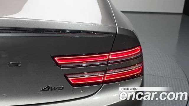 Genesis G80 2020 — Photo 7/35
