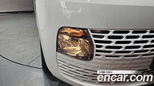 Hyundai Staria 2022 — Photo 7/31