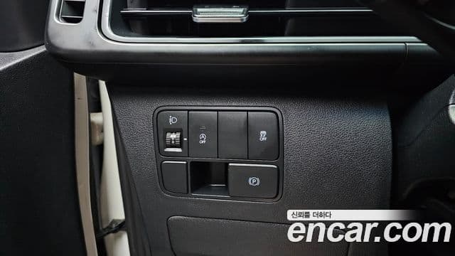 Hyundai Staria 2022 — Photo 24/31