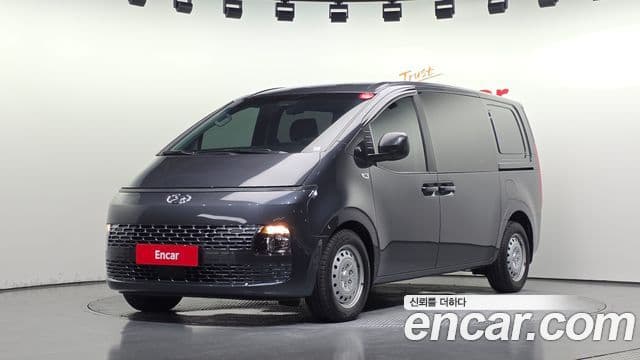 Hyundai Staria 2022 — Şəkil 1/20