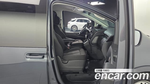 Hyundai Staria 2022 — Şəkil 11/20