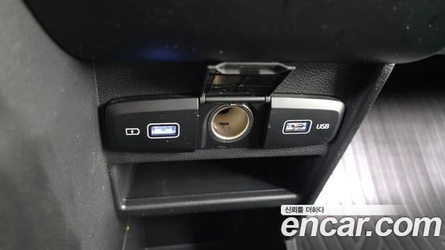 Hyundai Staria 2022 — Şəkil 19/20