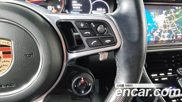 Porsche Panamera 2020 — Photo 19/39