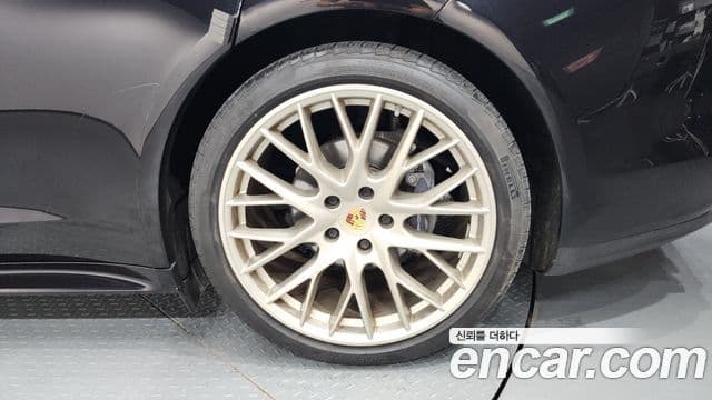 Porsche Panamera 2020 — Photo 8/39