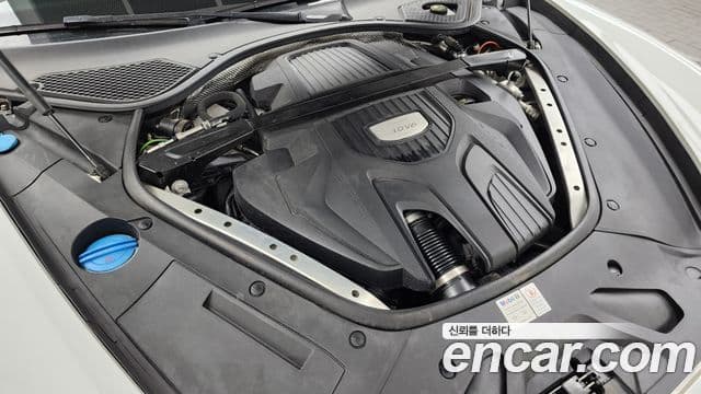 Porsche Panamera 2018 — Şəkil 6/20