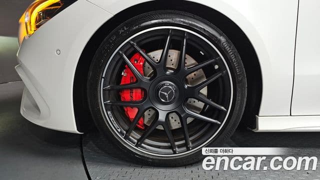 Mercedes-Benz CLA-Class 2025 — Фото 5/20