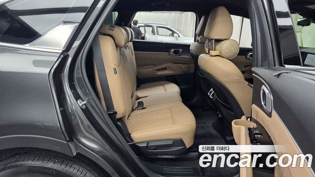 Kia Sorento 2025 — Фото 12/20