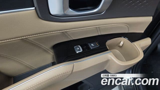 Kia Sorento 2025 — Фото 19/20