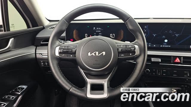 Kia K5 2025 — Şəkil 12/20