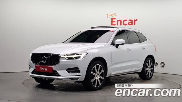 Volvo XC60 2019 — ფოტო 1/20