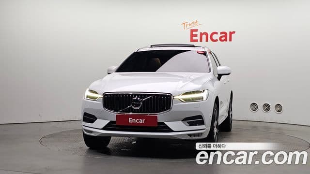 Volvo XC60 2019 — ფოტო 3/20