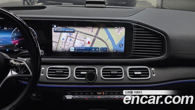 Mercedes-Benz GLS-Class 2024 — ფოტო 14/20