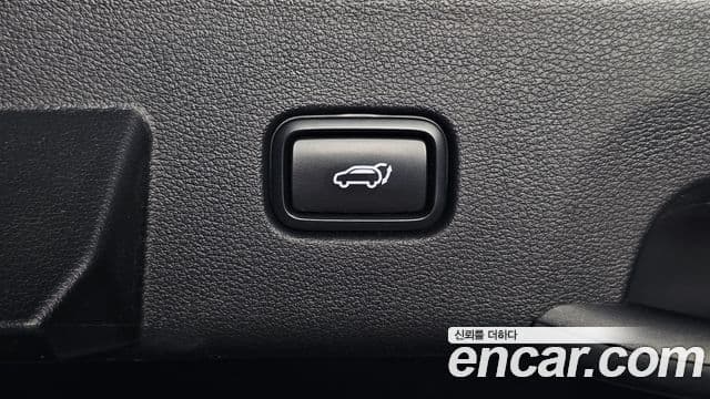 Kia Sportage 2022 — Фото 19/20