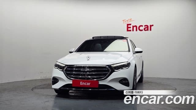 Mercedes-Benz E-Class 2025 — ფოტო 25/34