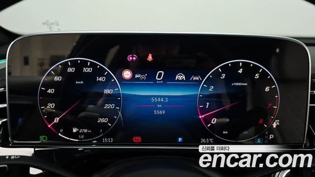Mercedes-Benz E-Class 2025 — ფოტო 13/34