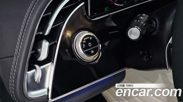 Mercedes-Benz E-Class 2025 — ფოტო 6/34