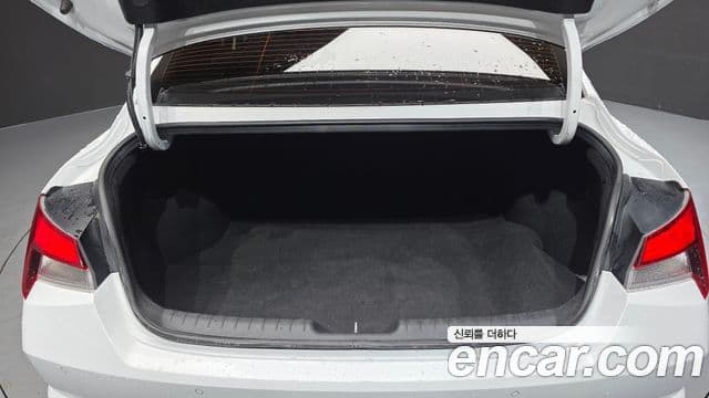 Hyundai Avante 2023 — фото 20 из 20