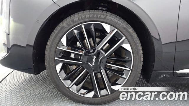 Kia K8 2024 — ფოტო 4/20