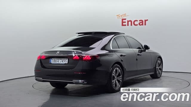 Mercedes-Benz E-Class 2024 — Şəkil 2/20